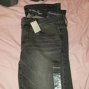 AE skinny kick jeans